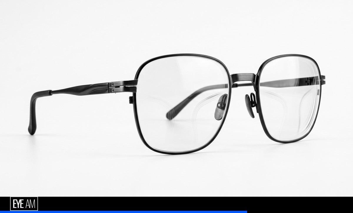 Gleitsichtbrille mit mehrschichtiger Beschichtung in der Seitenansicht